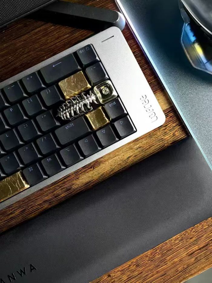 Burnt Gold Foil Artisan Keycap, Traditional Chinese Intangible Cultural Heritage Craft XDA Profile Keycap Compatible With Cherry MX Gateron Kailh All MX Mechanical Keyboard Switches - Image 4
