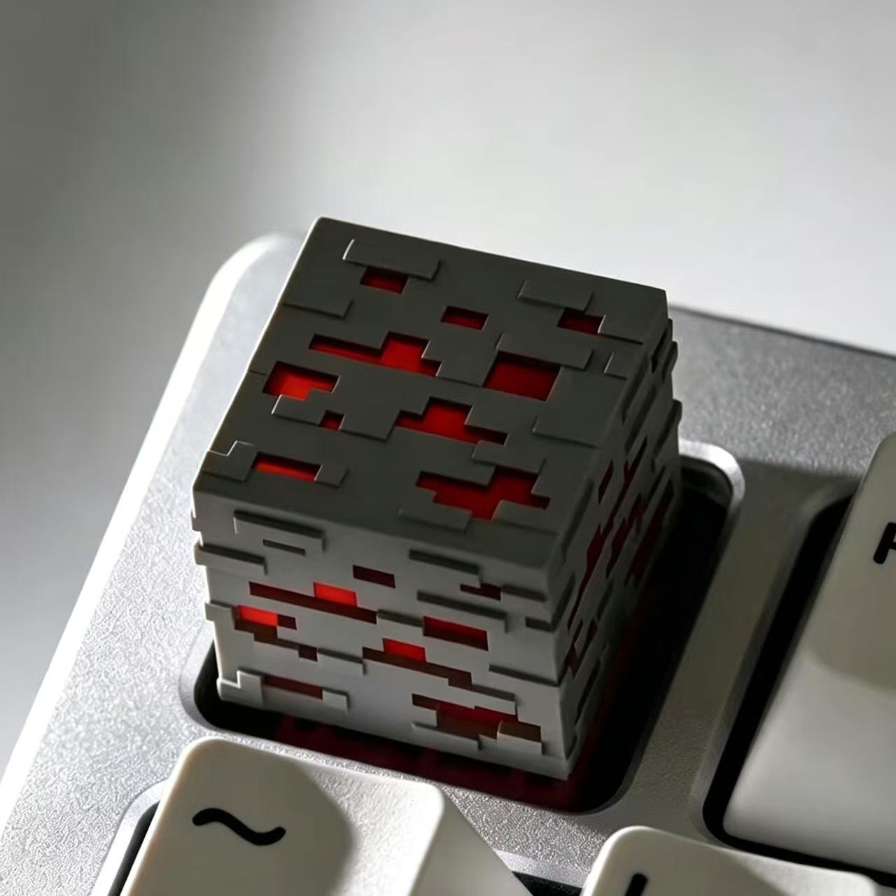 3D Sculpted Minecraft Themed Artisan Keycap, Handmade Game Block Character Keycap Compatible With All MX Mechanical Keyboard Switches, Ideal For ESC R4 Position - Image 63